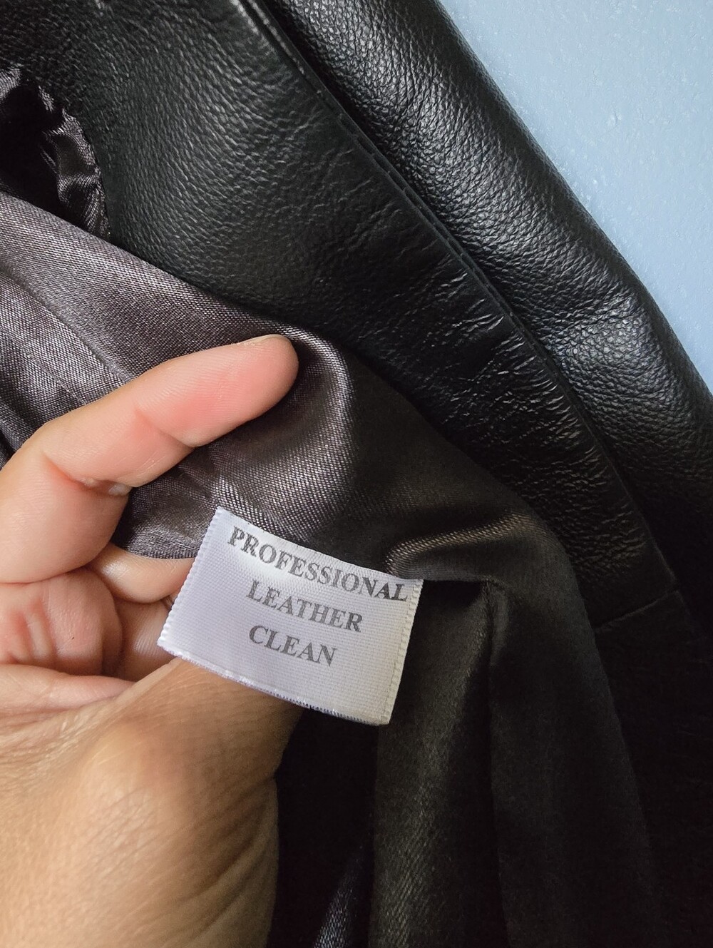 Vntg Chadwicks Women's Black 100% Leather Trench Coat Size M - Picture 7 of 13